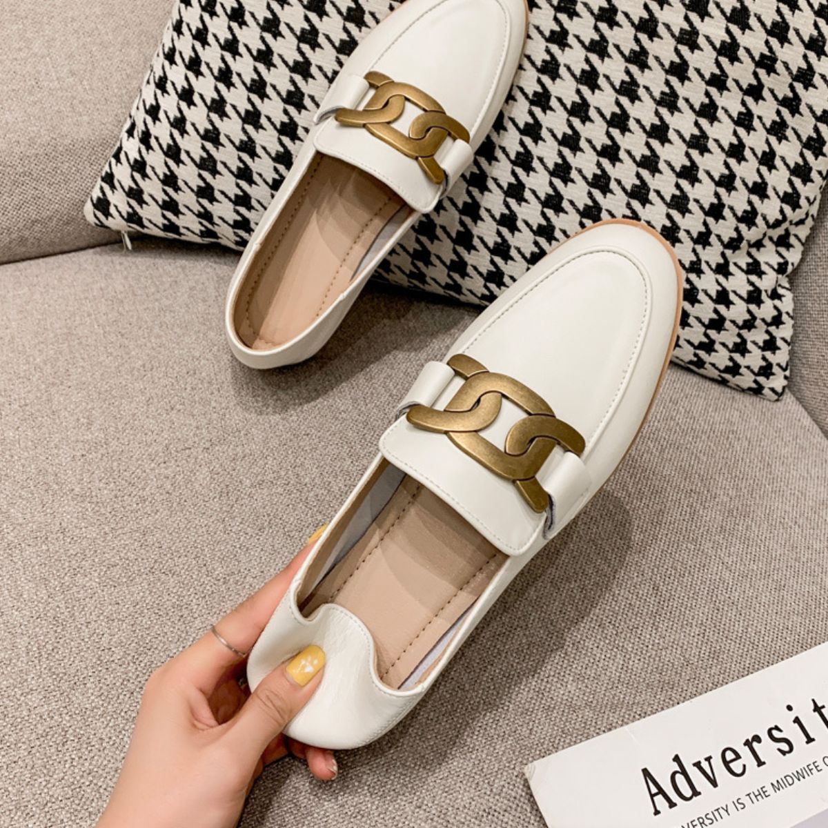 Expertly crafted from premium cowhide leather, our flats loafers provide both luxury and durability for your everyday needs. Perfect for Cruisin Essentials, these shoes offer comfort and style all in one.